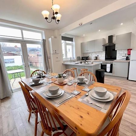 Portsmouth 3 Bedroom Getaway, Sleeps 6 Exterior photo