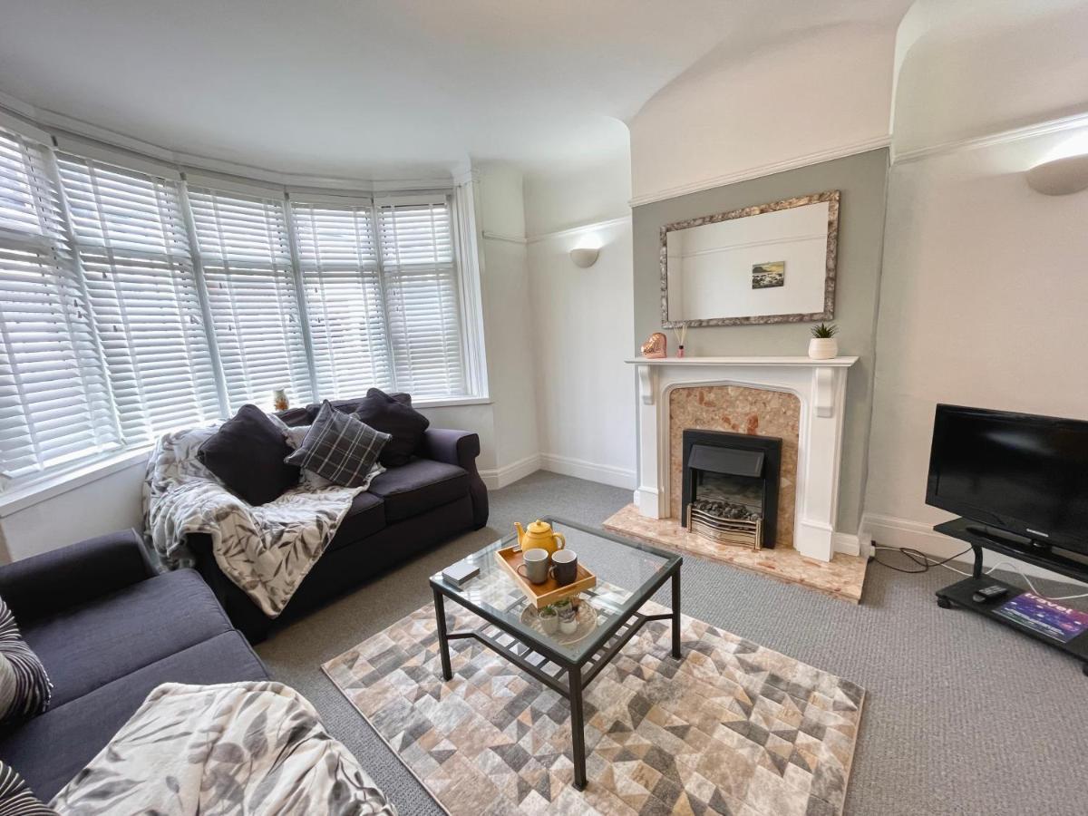 Portsmouth 3 Bedroom Getaway, Sleeps 6 Exterior photo