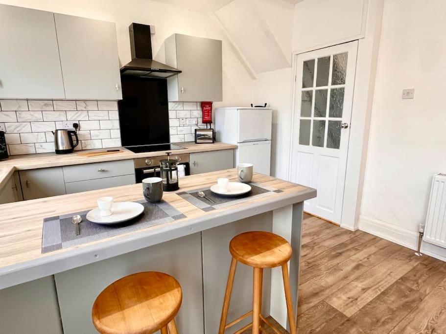Portsmouth 3 Bedroom Getaway, Sleeps 6 Exterior photo